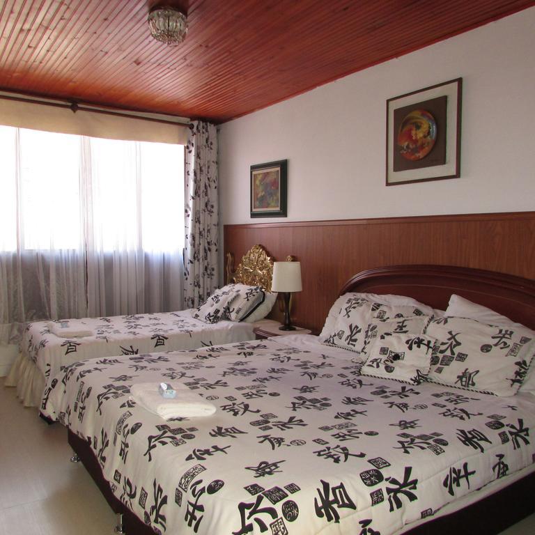 Гостьовий будинок Casa De Huespedes Shalom Victoria Богота Екстер'єр фото
