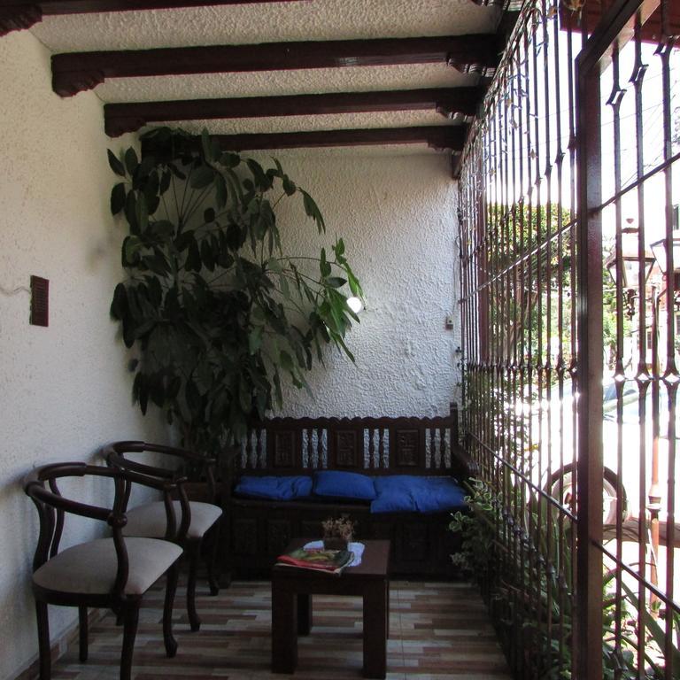 Гостьовий будинок Casa De Huespedes Shalom Victoria Богота Екстер'єр фото